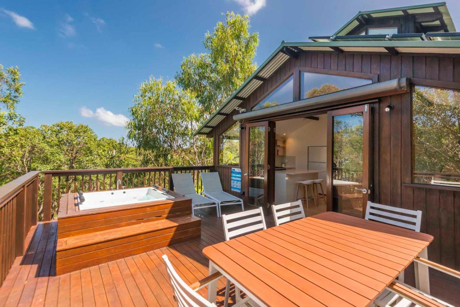 The Oasis Apartments And Treetop Houses Byron Bay Eksteriør billede