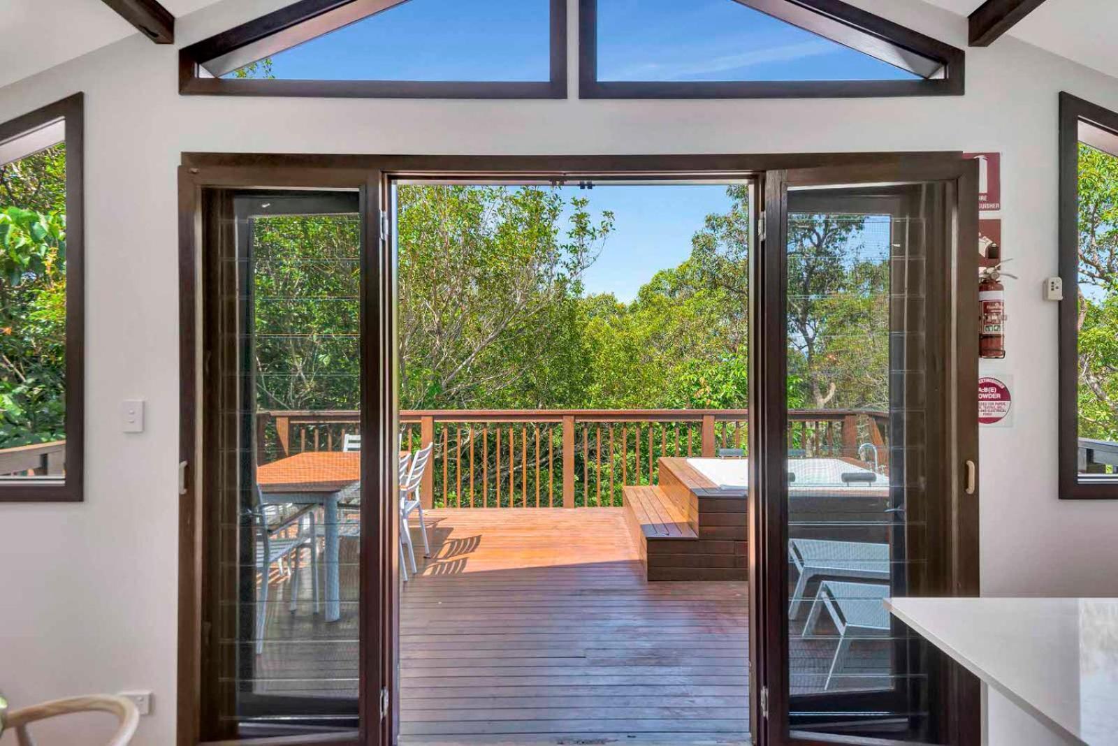 The Oasis Apartments And Treetop Houses Byron Bay Eksteriør billede